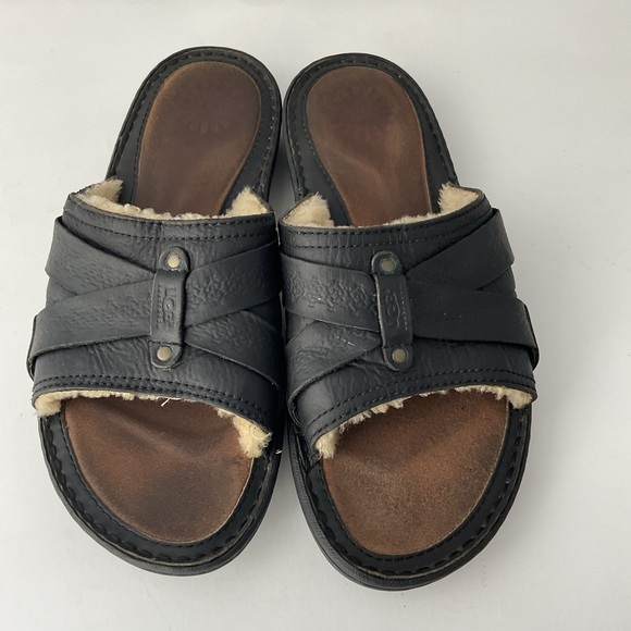 UGG Wainscott Black Leather Cross Strap Luxury Sandal Slides Mens Size 12 - Picture 2 of 10